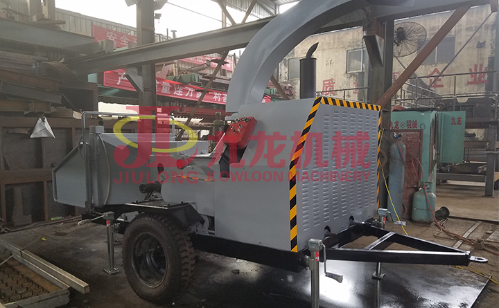 園林（lín）樹枝粉碎機