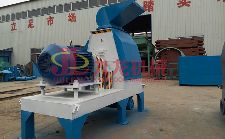 鋸（jù）末粉碎（suì）機