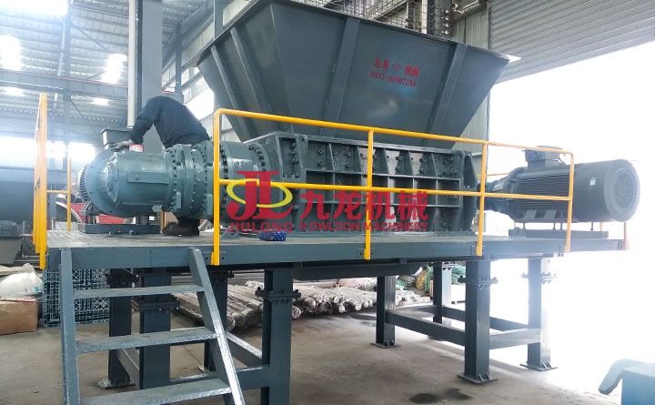 雙軸撕碎機